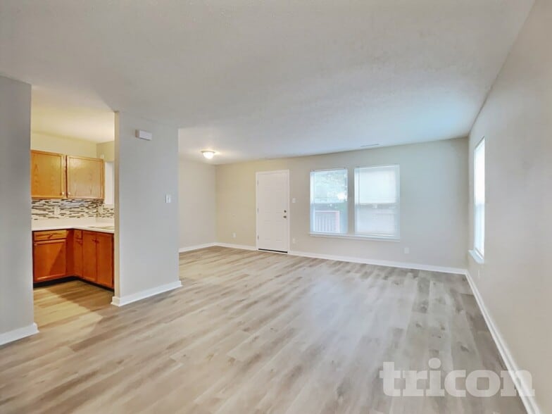 Building Photo - 10948 Sweetsen Rd