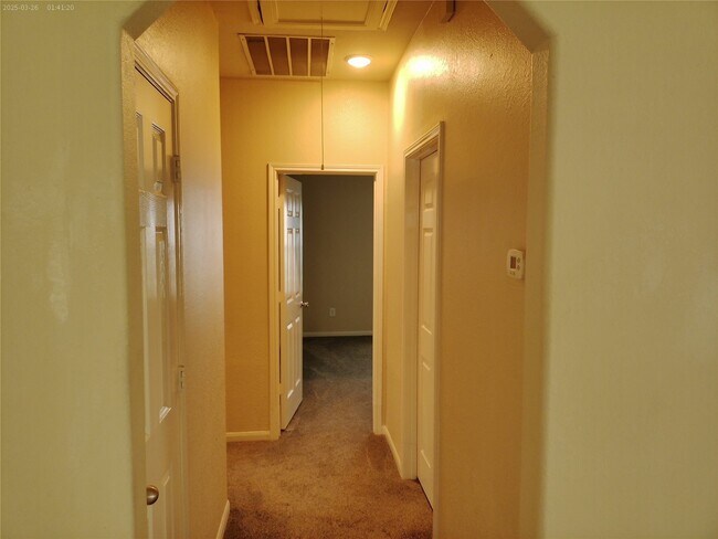 Building Photo - 3311 Siebinthaler Ln
