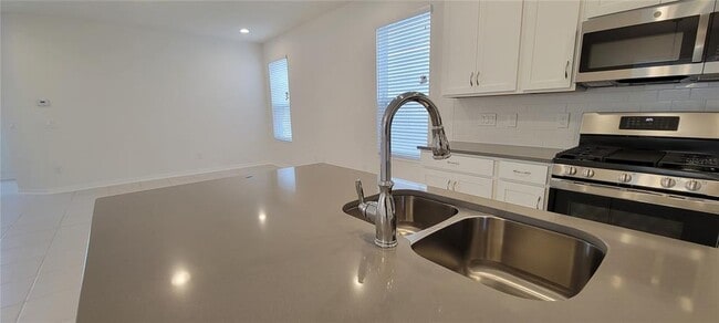 Building Photo - 12112 Encore At Ovation Way