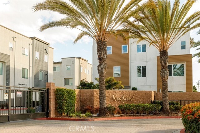 Building Photo - 14424 Lily Ln