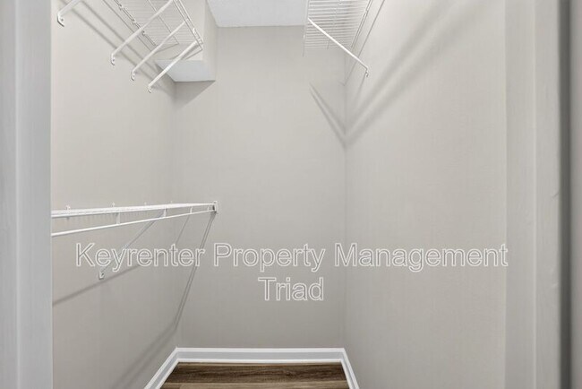 Building Photo - 3638 Morris Farm Dr