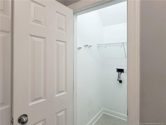 Building Photo - 414 Banagher Ln