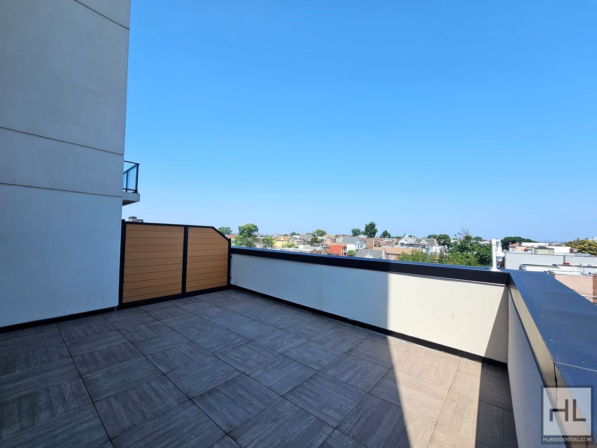Building Photo - Modern 1-Bedroom with Balcony in Prime Nor...