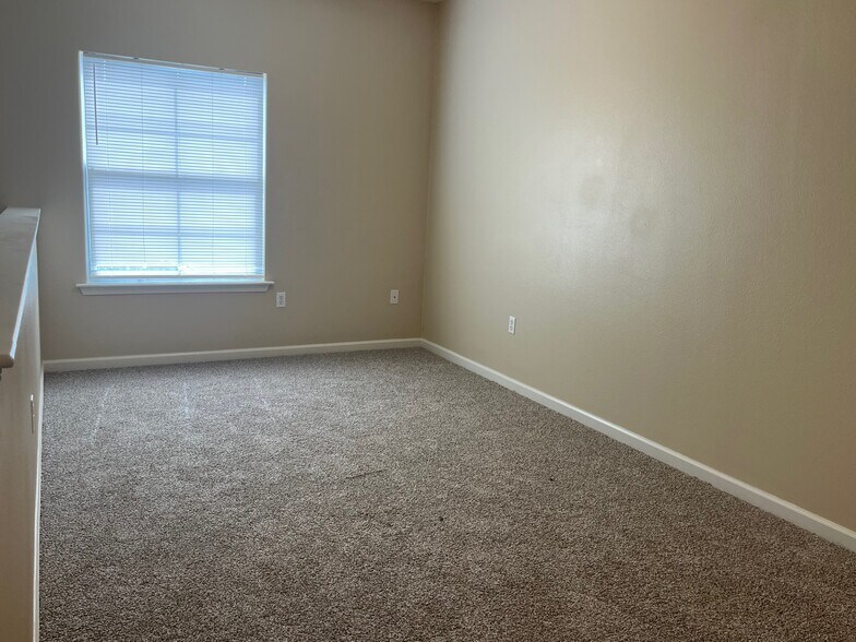 Living area - 274 Bella Sera Ln