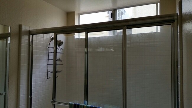 Shwr in dwnstrs 1/2 bath - 11431 Corte Playa Laguna