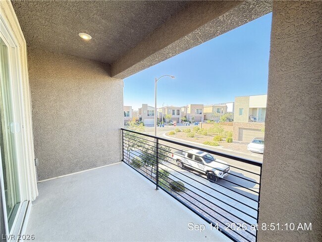 Building Photo - 8856 Flora Run Ave