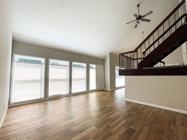 Building Photo - 709 54th St