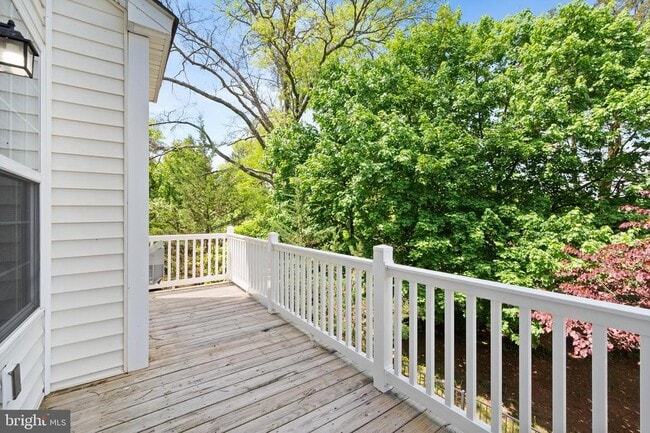 Building Photo - 8377 Broderick Cir