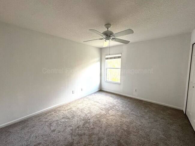 Building Photo - 16183 Old Ash Loop