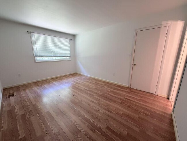 Building Photo - 18711 Paprika Ct