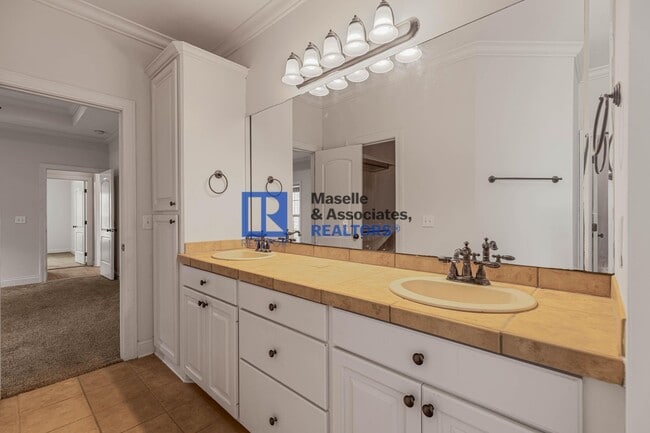 Building Photo - 4 Bed/3 Bath Home in Hartfield