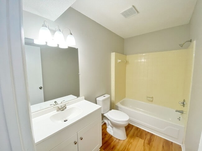 Building Photo - 4201 Greencastle Ct