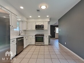 Building Photo - 20106 Big Timber Dr
