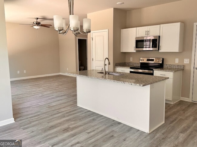 Building Photo - 87 Mineral Springs Ln