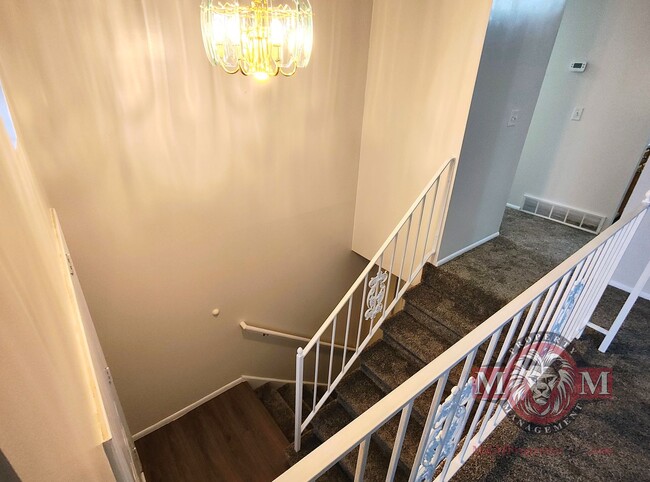 Building Photo - Beautiful Remodeled 4 Bd 2 Bath Home