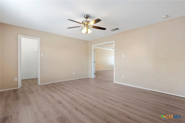 Building Photo - 108 Colt Loop