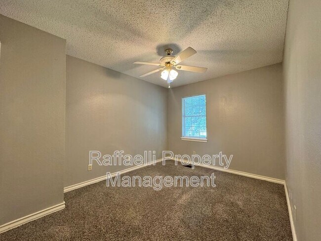 Building Photo - 6220 Gould Pl