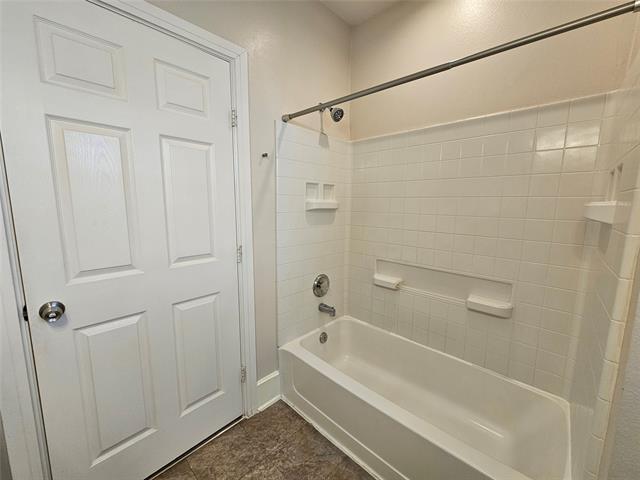 Building Photo - 4227 Delano Pl