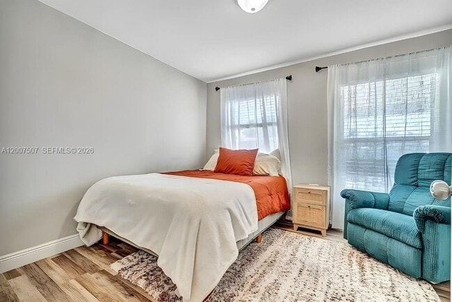 Building Photo - 6941 Boston Dr