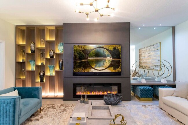 Building Photo - 2713 Bookmark Dr