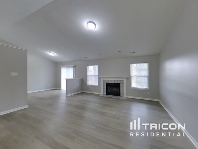 Building Photo - 11102 Leo Drive Indianapolis IN