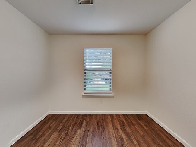 Building Photo - 4006 Carmel Ridge Way