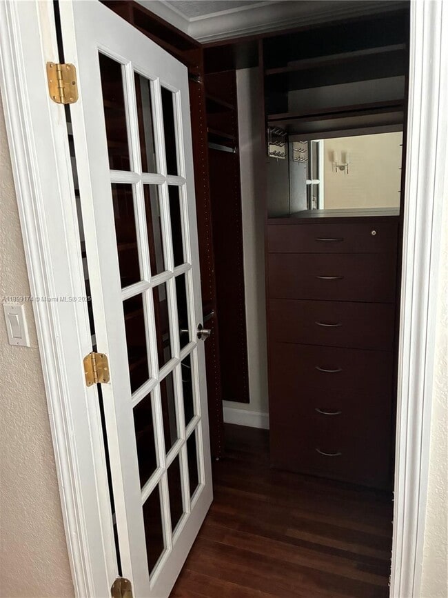 Building Photo - 10010 NW 9th St Cir