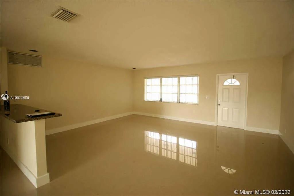 Building Photo - 4534 Van Buren St