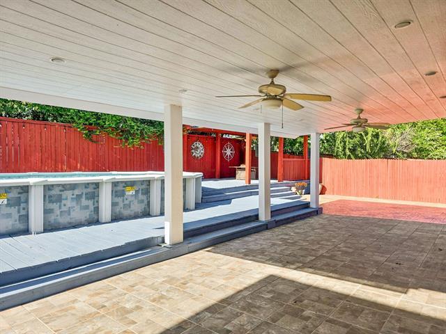 Building Photo - 4602 Green Meadow Dr