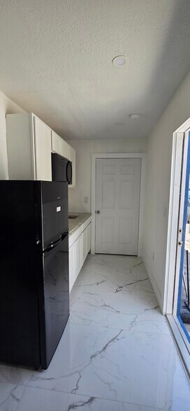 Building Photo - 1711 SW 129th Way