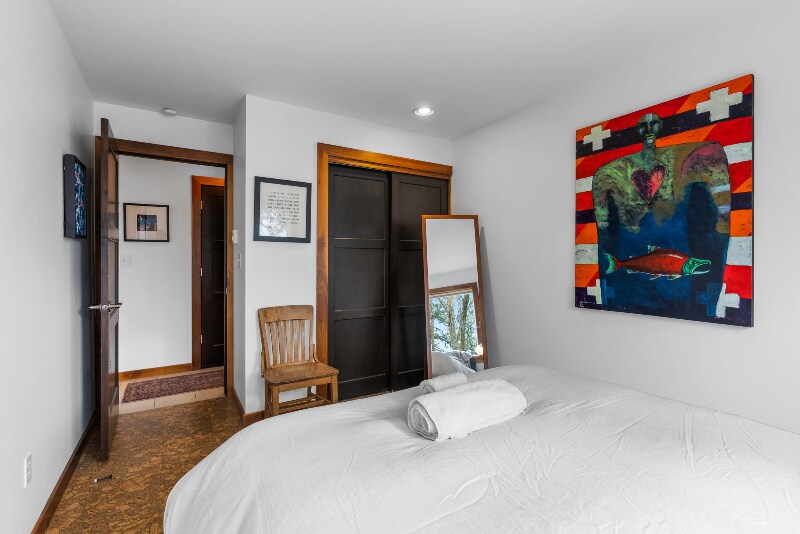 Building Photo - 504 S Coeur d'Alene St