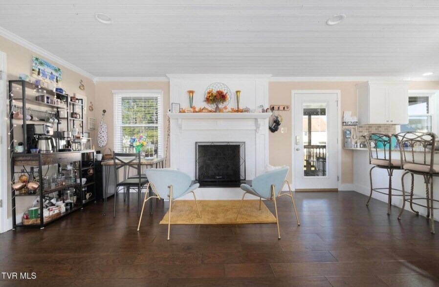 Building Photo - 2916 Newbern Dr