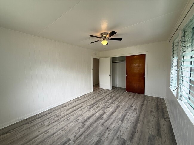 Building Photo - 5BR/1.5BA Home a short distance from Hilo!