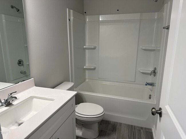 Building Photo - 603 Gimari Dr