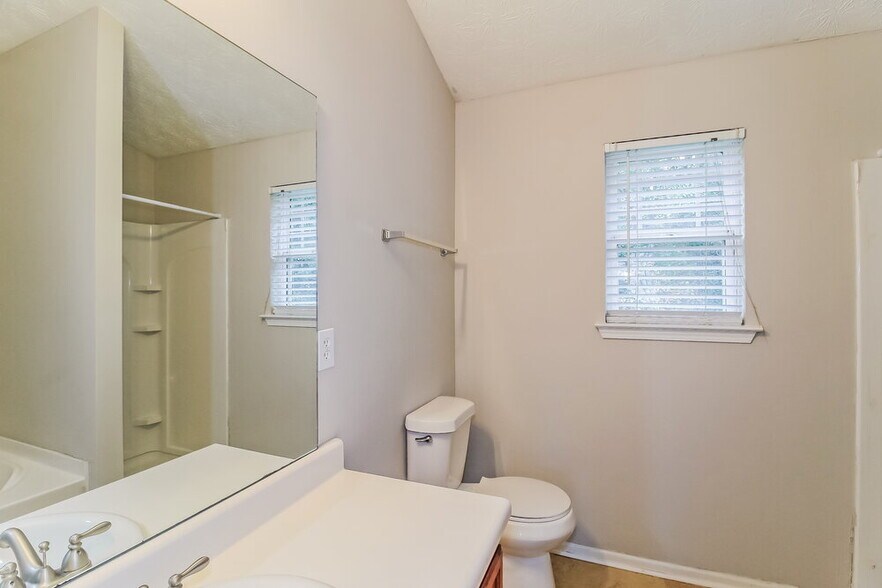 Building Photo - 20 Copeland Cir