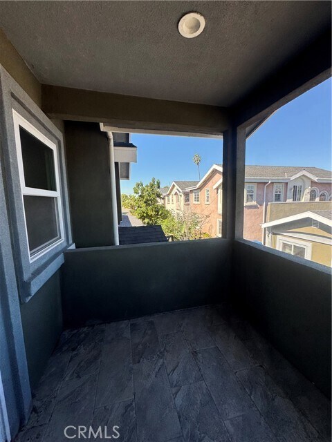 Building Photo - 3533 W 109th St