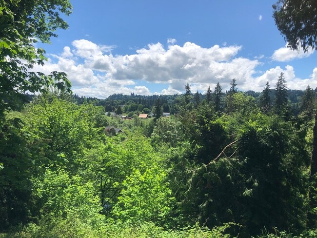 Building Photo - Stunning Views! Secluded 2 Bed, 1 Bath Gem!