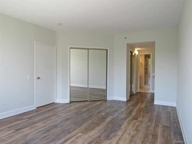 Building Photo - 50 E Hartsdale Ave