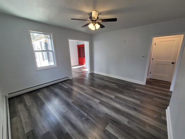 Building Photo - 22 South St