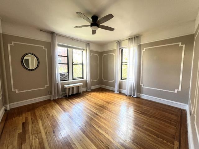 Building Photo - 1 bedroom in SUNNYSIDE NY 11104