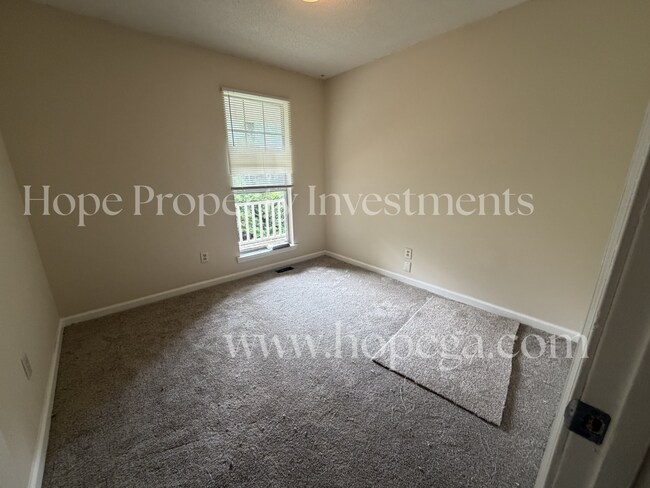 Building Photo - 91 Bailey Dr