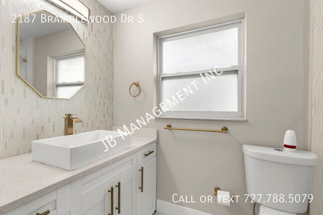 Building Photo - 2187 Bramblewood Dr S