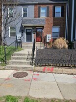 Building Photo - 1722 H St NE