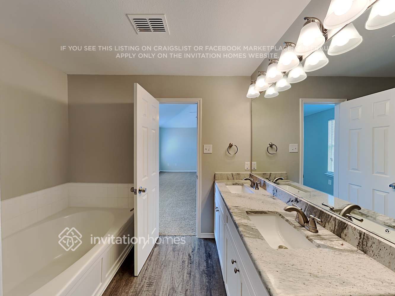 Building Photo - 136 Rolling Hills Pl