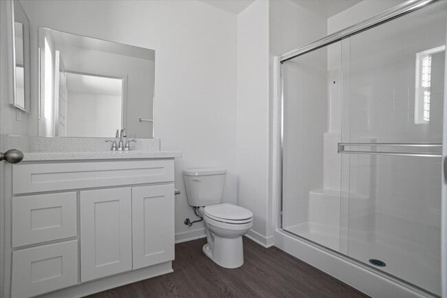 Building Photo - 4-Bedroom Home for Rent – Move-In Ready
