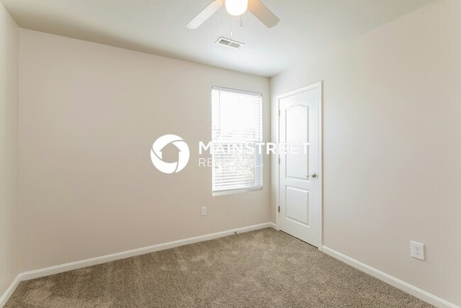 Building Photo - 11928 Trottingham Cir