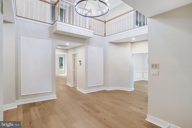 Building Photo - 11109 Elmview Pl
