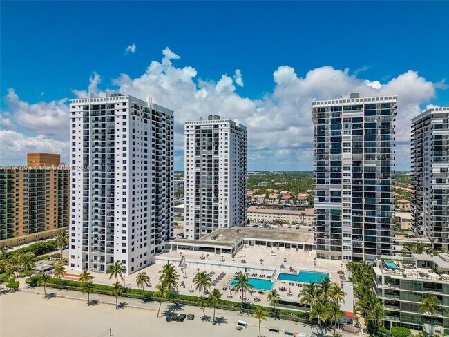 Building Photo - 2401 S Ocean Dr