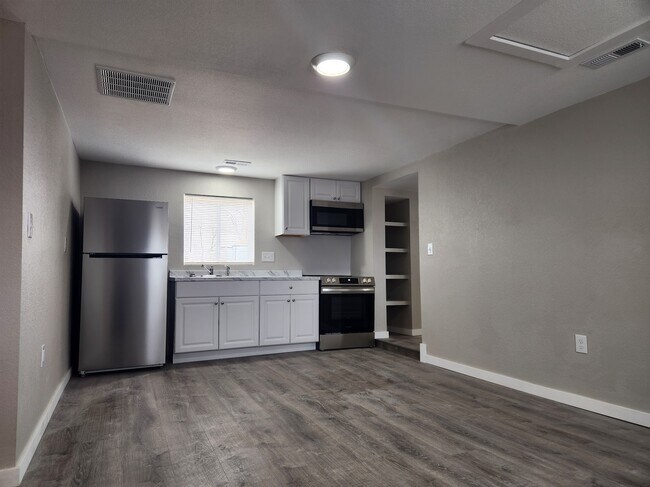 Building Photo - 4687 US-85