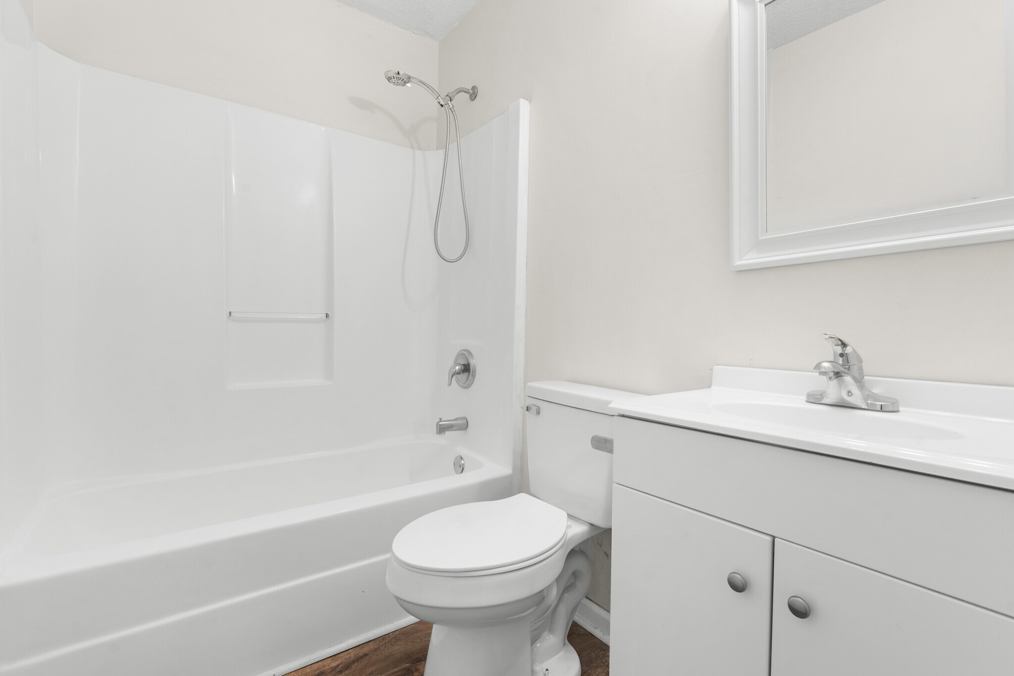 Building Photo - 306 Lawton Ct